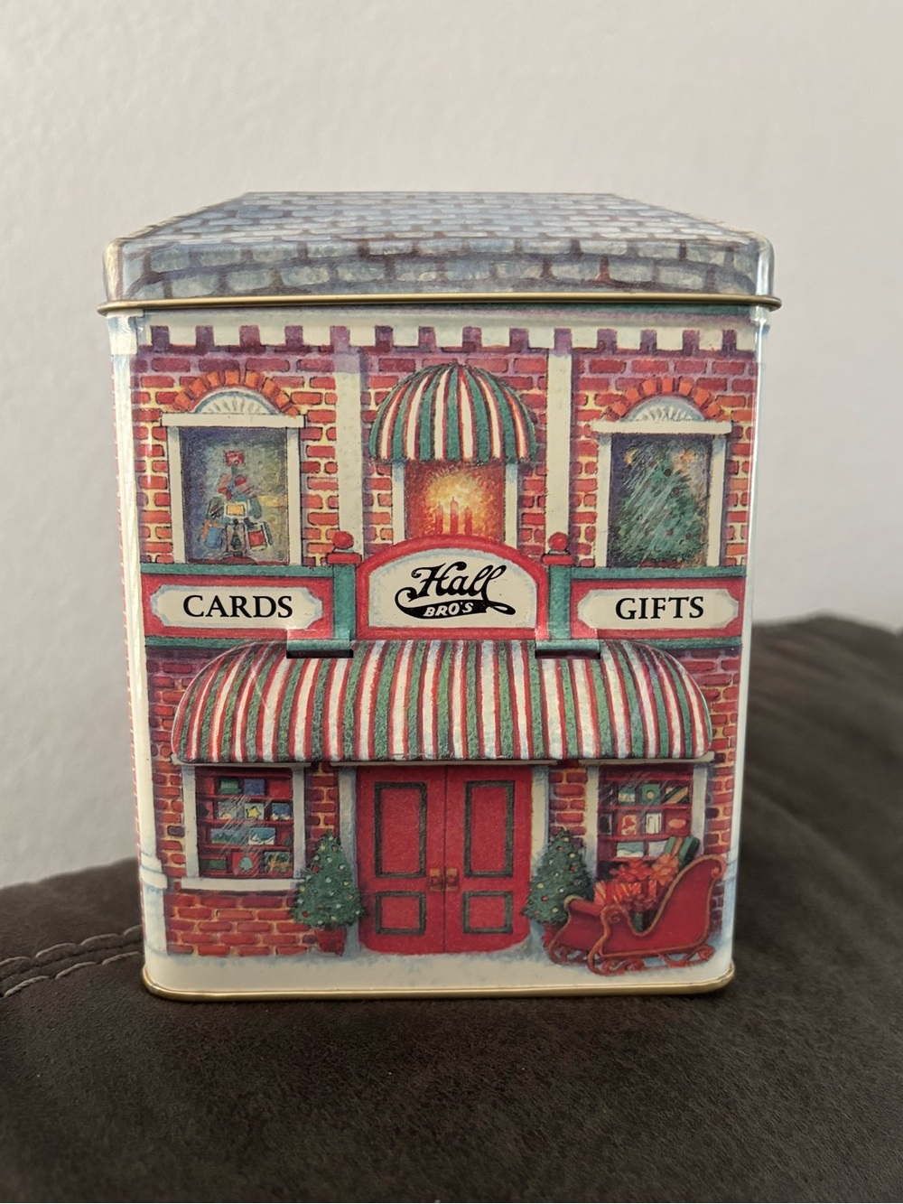 VTG Hallmark Keepsake Festive Card Gift Tin 85th Anniversary 1920 Card Shop
